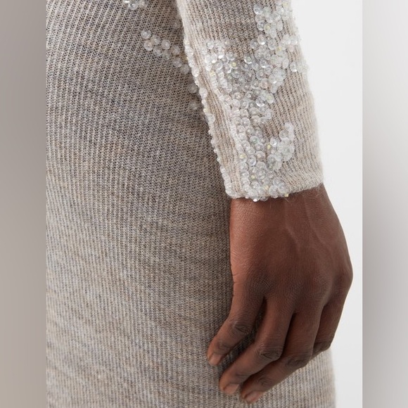 16Arlington knit maxi dress. As seen on SJP - Picture 6 of 7